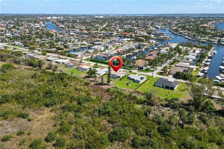 5714 Sw 1st Ct, Cape Coral, Florida 33914