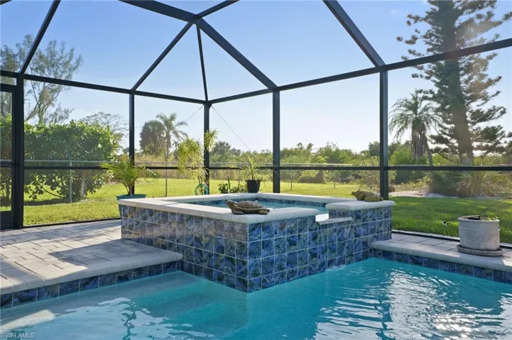5714 Sw 1st Ct, Cape Coral, Florida 33914