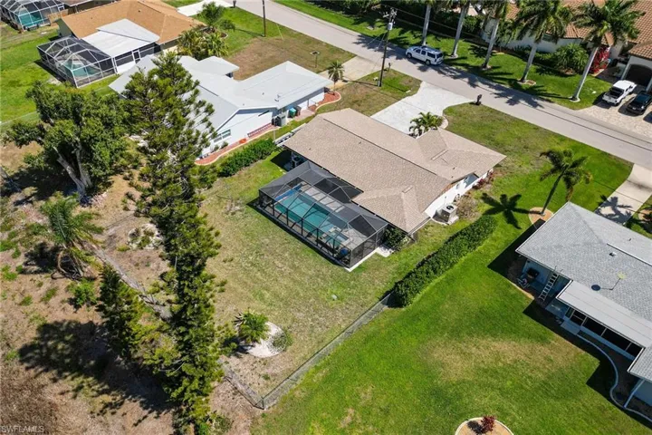 5714 Sw 1st Ct, Cape Coral, Florida 33914