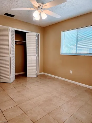 BR 2 of 3229 Edgewood, similar floor plan