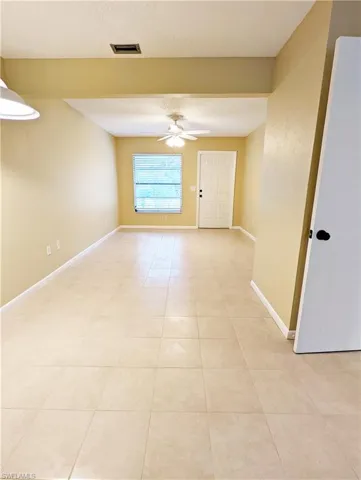 Family room 3229 Edgewood, similar floor plan