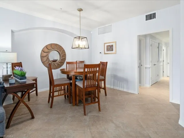 28551  Carlow  CT, Bonita Springs, FL 34135