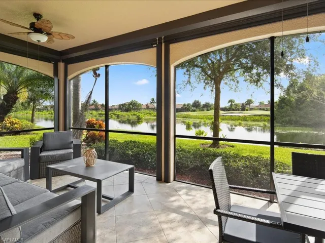 28551  Carlow  CT, Bonita Springs, FL 34135