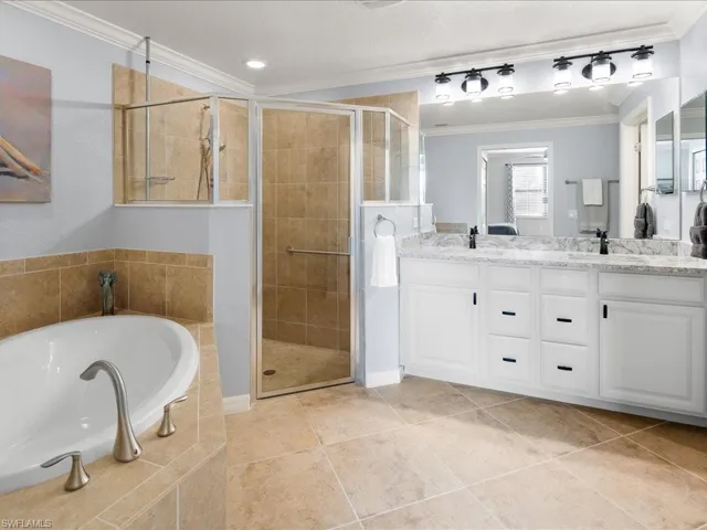 28551  Carlow  CT, Bonita Springs, FL 34135