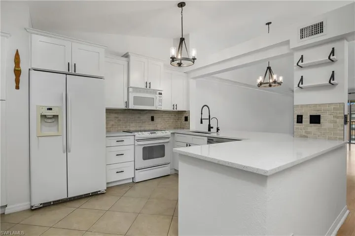 9650 Victoria Ln # B301, Naples Fl 34109