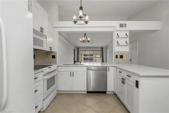 9650 Victoria Ln # B301, Naples Fl 34109