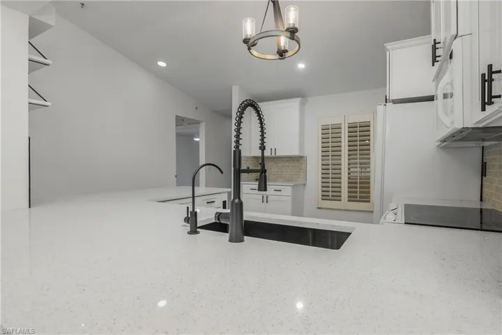 9650 Victoria Ln # B301, Naples Fl 34109