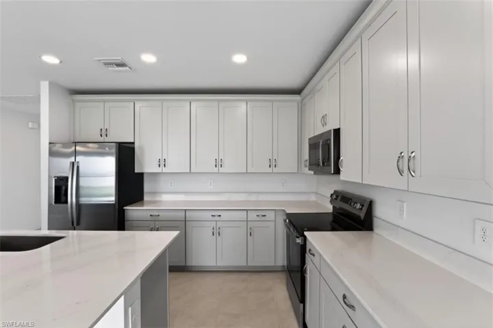 246  Lakeside Breeze  WAY, Lehigh Acres, FL 33936