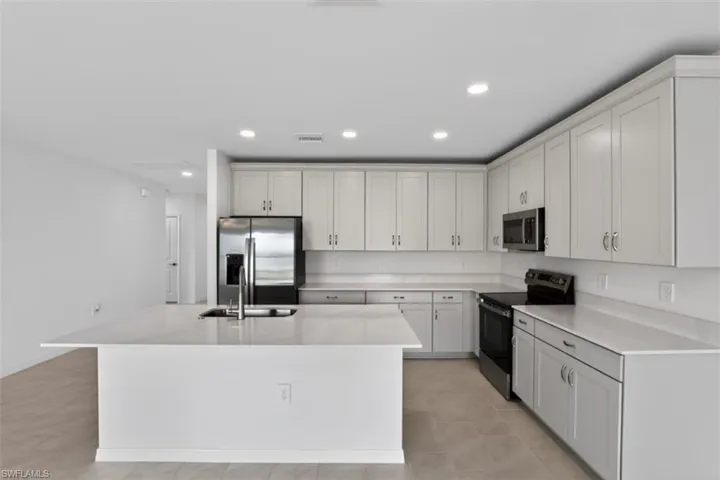 246  Lakeside Breeze  WAY, Lehigh Acres, FL 33936