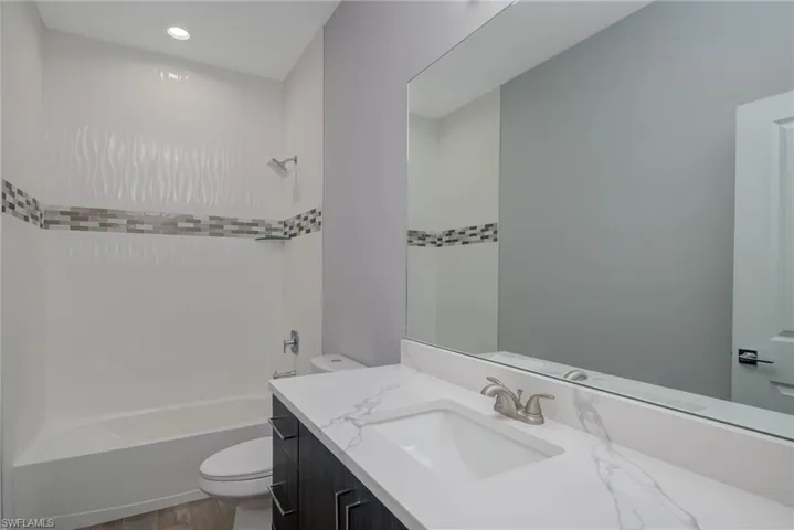 2312 NE Juanita  PL, Cape Coral, FL 33909