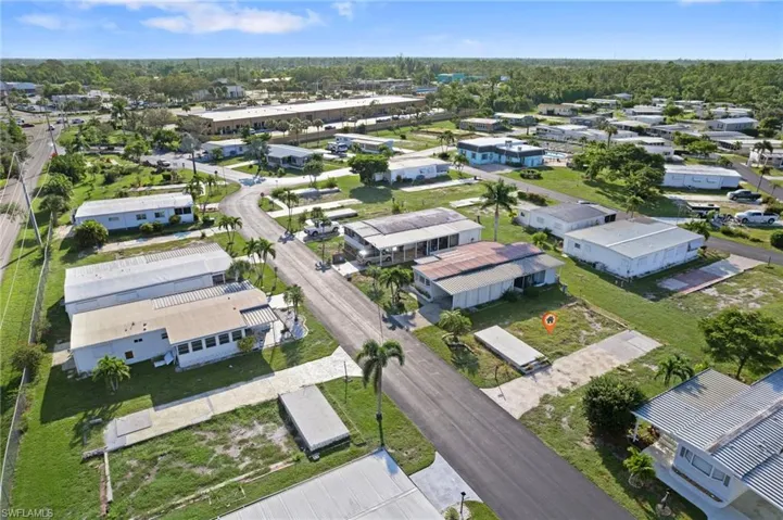 Birds eye view of property