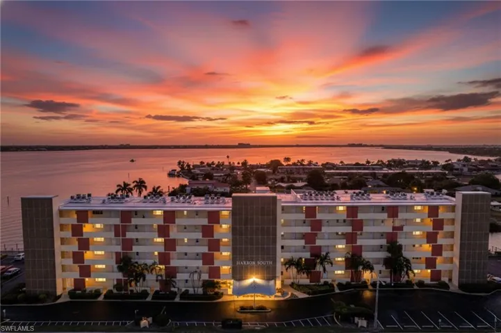 1766  Cape Coral E PKWY, Cape Coral, FL 33904