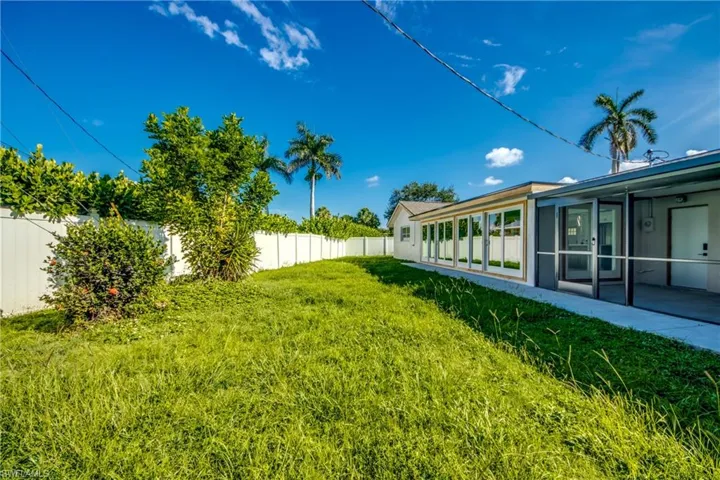 5020  Westminster  DR, Fort Myers, FL 33919