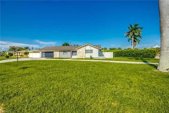 5020  Westminster  DR, Fort Myers, FL 33919