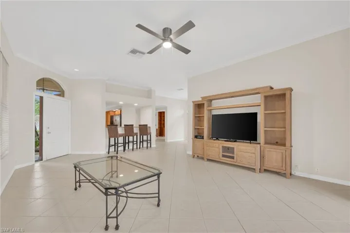 11769 Quail Village Way 154-5, Naples, Florida 34119