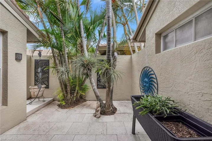 11769 Quail Village Way 154-5, Naples, Florida 34119
