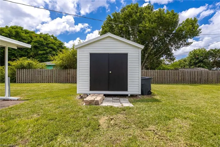 1201 Orange Ave, North Fort Myers, Florida 33903