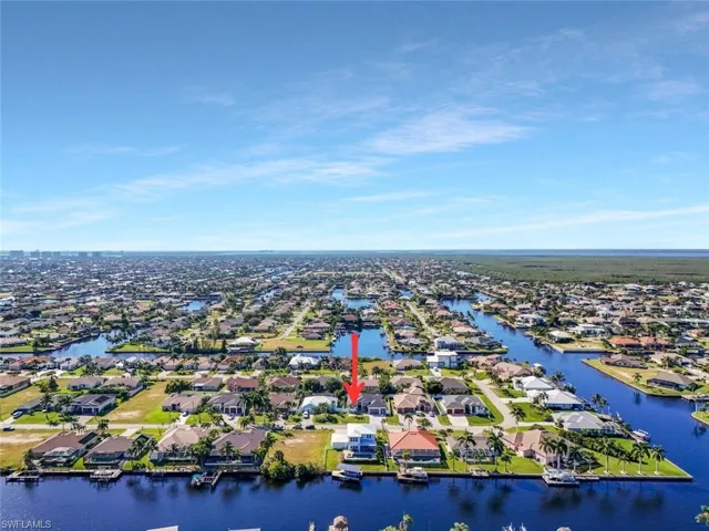 2717 Sw 38th St, Cape Coral, Florida 33914