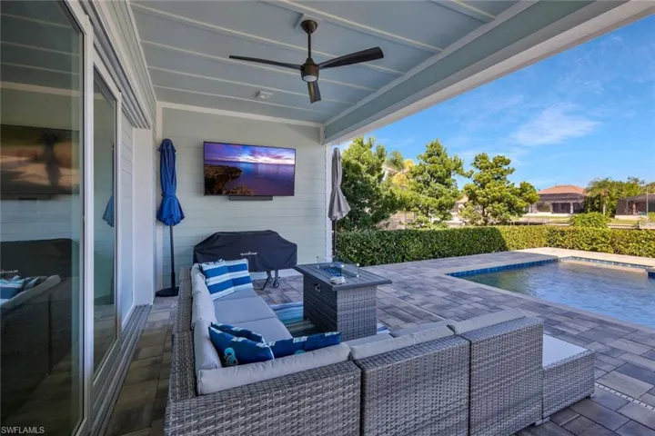 2717 Sw 38th St, Cape Coral, Florida 33914