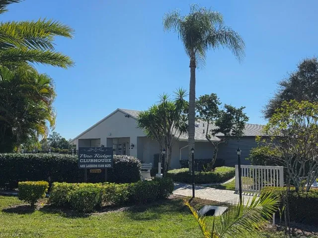 9970 Sailview Ct 9, Fort Myers, Florida 33905