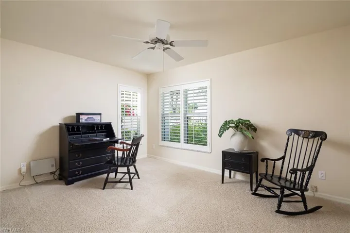 5943  Livermore  LN, Naples, FL 34119