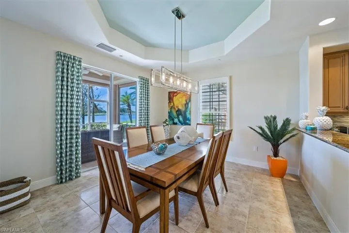 580 Avellino Isles Cir 18102, Naples, Florida 34119