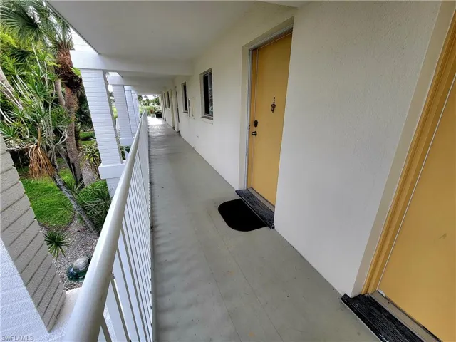 357 Joel Blvd 212, Lehigh Acres, Florida 33936
