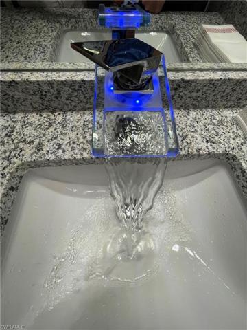 New water faucet with temperature monitoring