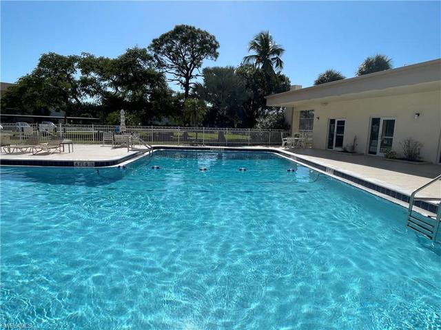 Community pool