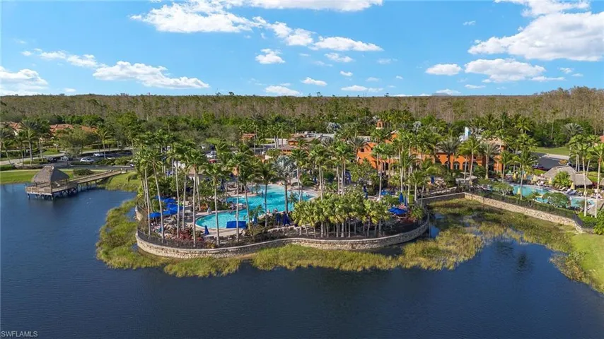 resort lifestyle