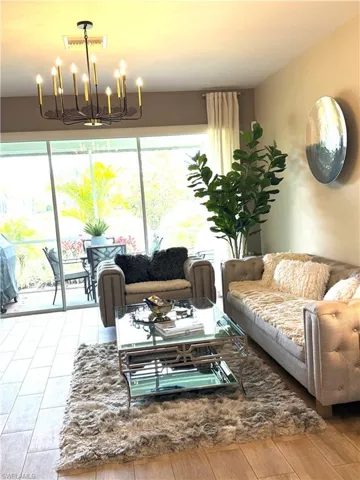 8736 Querce Ct, Naples, Florida 34114
