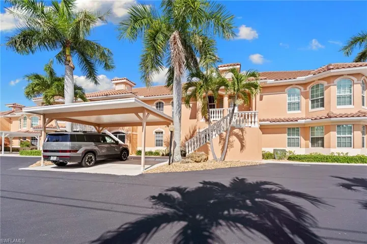 4566 SE 5th  PL, Cape Coral, FL 33904