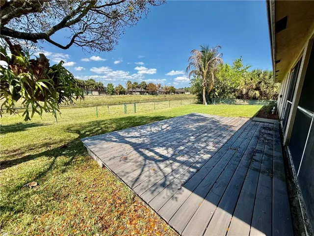 711  Sawyer  ST, Lehigh Acres, FL 33974