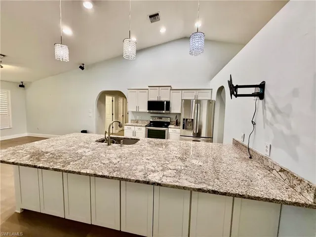 711  Sawyer  ST, Lehigh Acres, FL 33974
