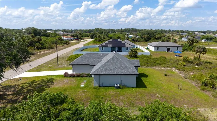 3013  Adcock  DR, Labelle, FL 33935
