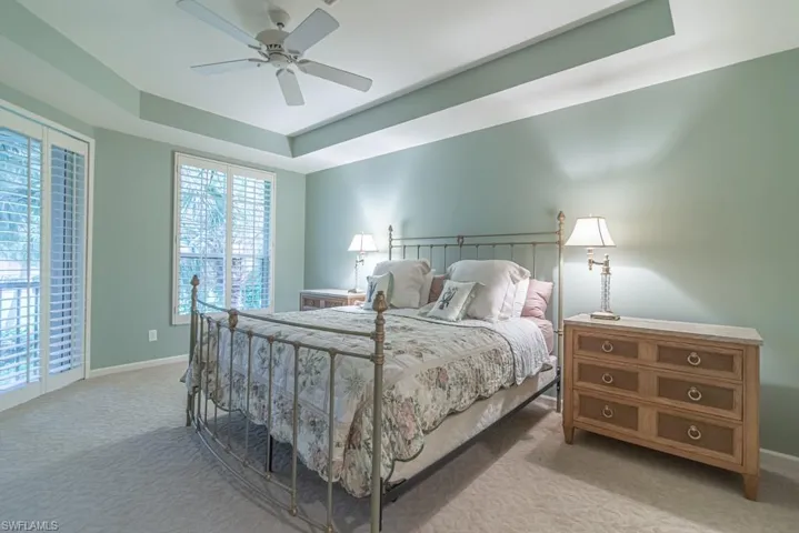 8460  Abbington  CIR, Naples, FL 34108