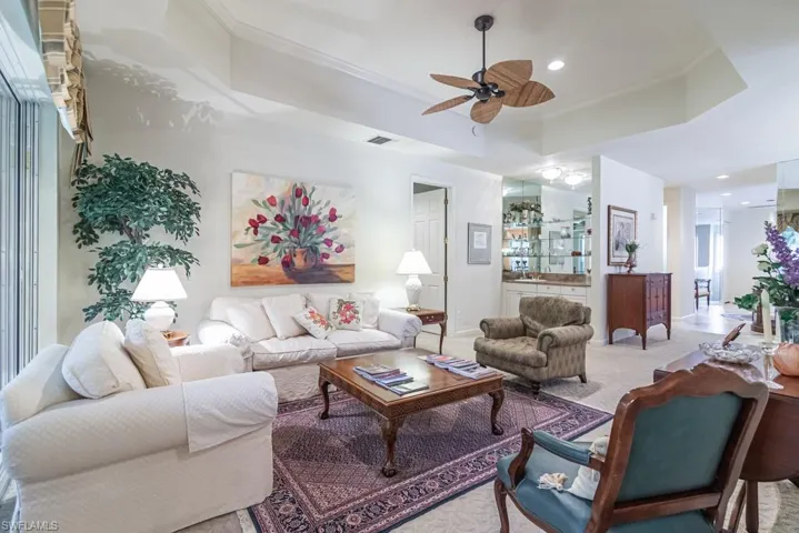 8460  Abbington  CIR, Naples, FL 34108