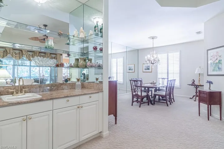 8460  Abbington  CIR, Naples, FL 34108