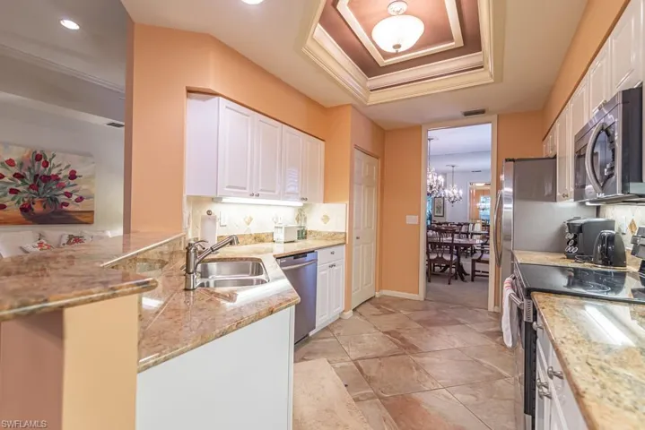 8460  Abbington  CIR, Naples, FL 34108