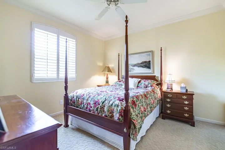 8460  Abbington  CIR, Naples, FL 34108