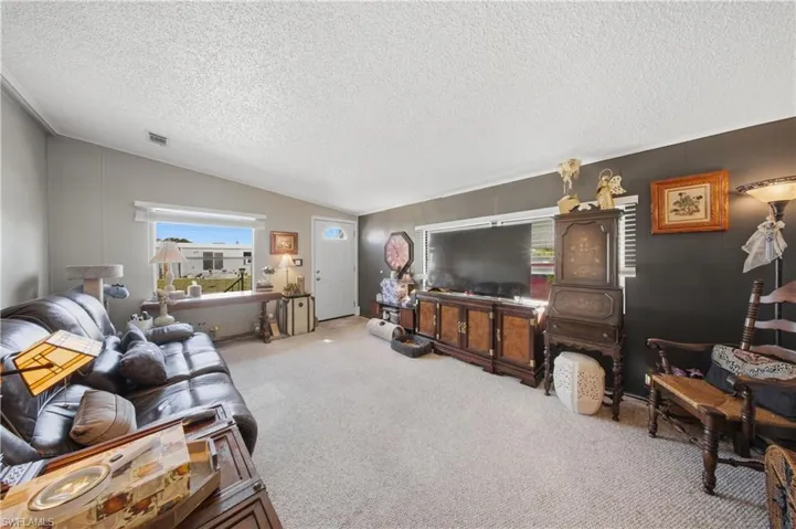 181  Chisholm  TRL, North Fort Myers, FL 33917