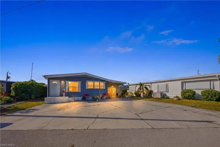 181  Chisholm  TRL, North Fort Myers, FL 33917