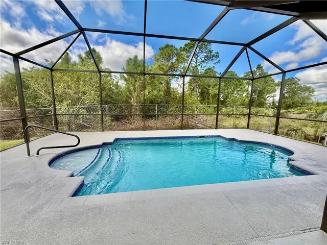 338 Pyramid Ave, Lehigh Acres, Florida 33974