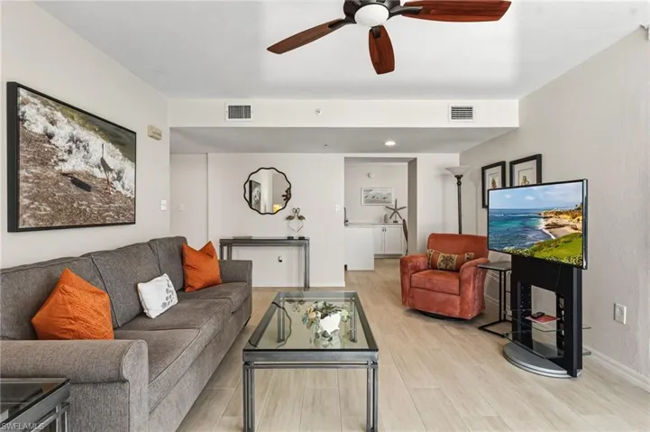 7390 Estero Blvd 404, Fort Myers Beach, Florida 33931