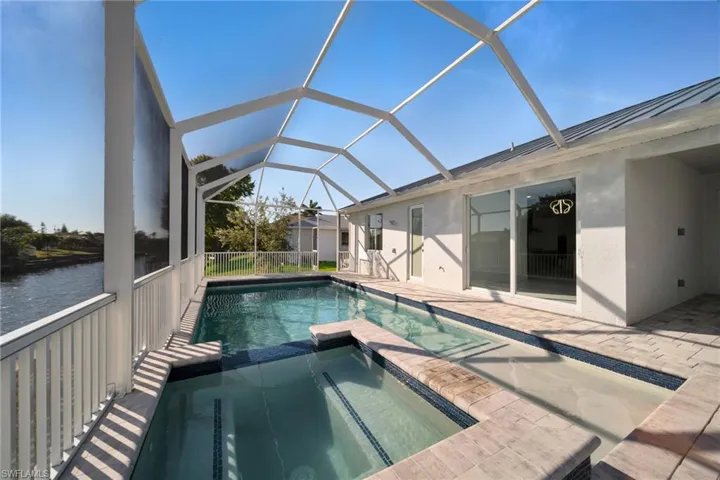 1430 SE 23rd  ST, Cape Coral, FL 33990