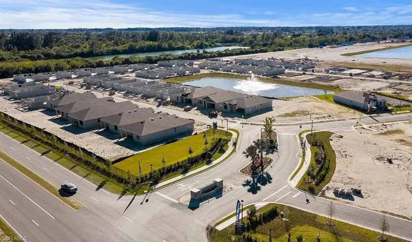 655 Parkshore Lake Ave, Cape Coral Fl 33993