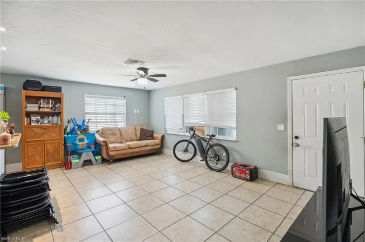5441 Martin St, Naples Fl 34113