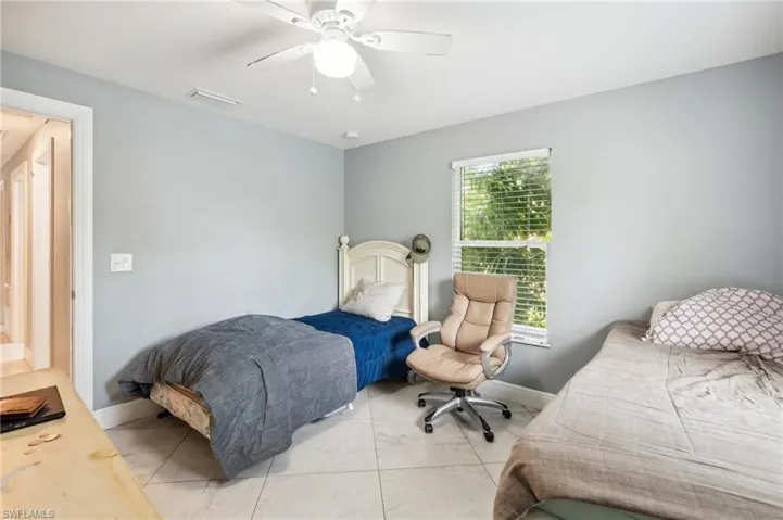 5441 Martin St, Naples Fl 34113