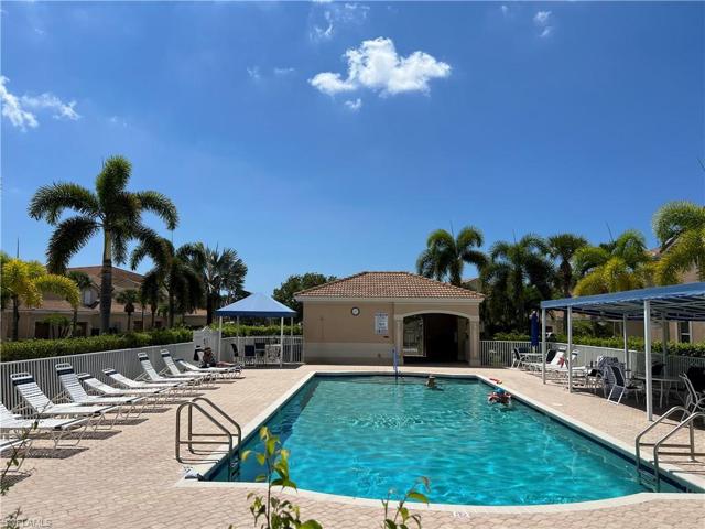 Sterling Lakes Community Pool