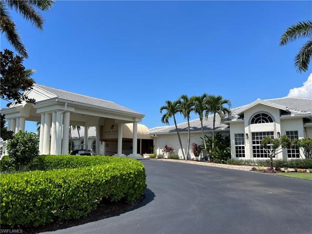 Covered Foyer Entry